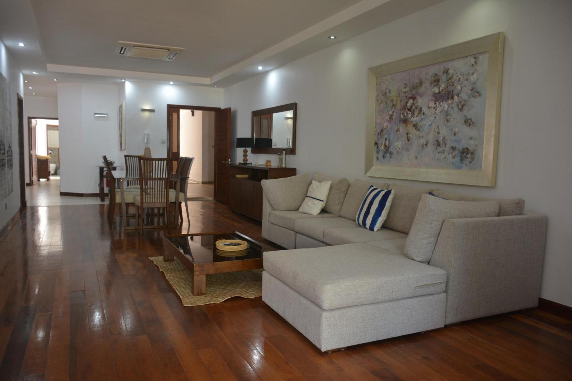 Olana Blue - Beachfront Apartment Rivière Noire Exteriér fotografie